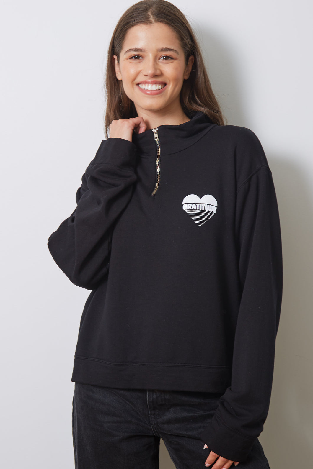 MONTAUK - GRATITUDE HEART - BLACKSAND - HOL23
