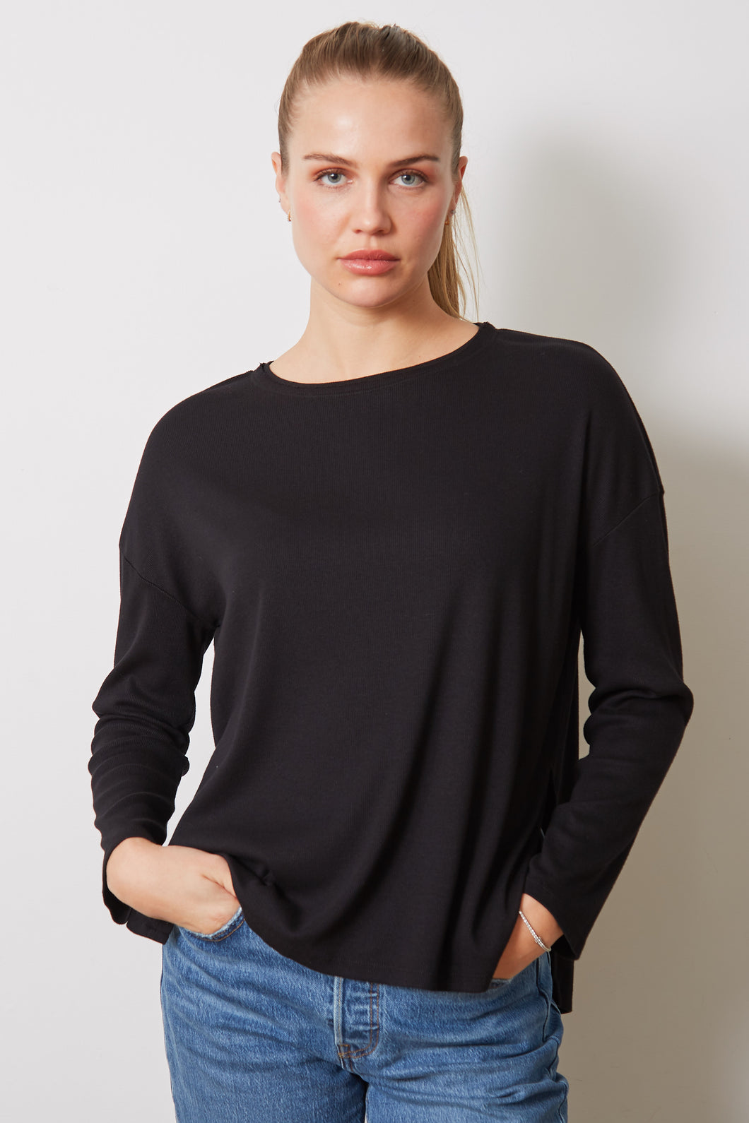 BUTTER - SHAUNA - BLACK SAND - SU24