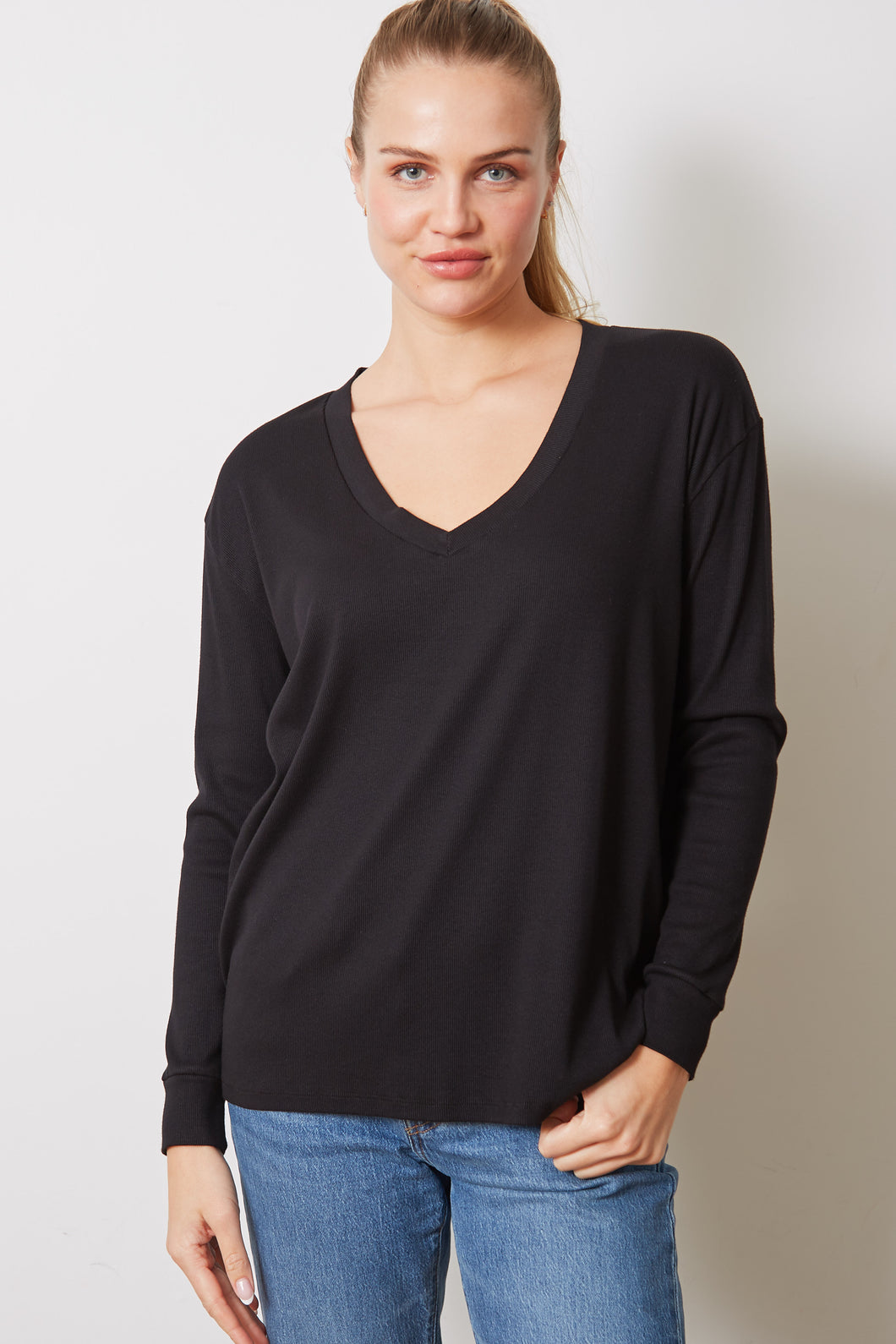 BUTTER - ROBIN - BLACK SAND - SU24