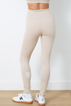 Load image into Gallery viewer, JAELYNN - DISTRESSED HEART
