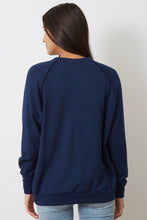 Load image into Gallery viewer, VITA - GRATITUDE DEFINITION FA22
