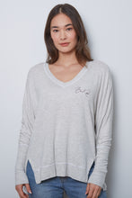 Load image into Gallery viewer, CARRIE - BE KIND - NATURAL - FA23
